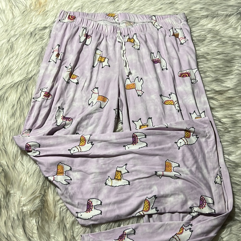 Bobbie Brooks Ladies Size XL Pajama Pants Light Purple Lama Emblems